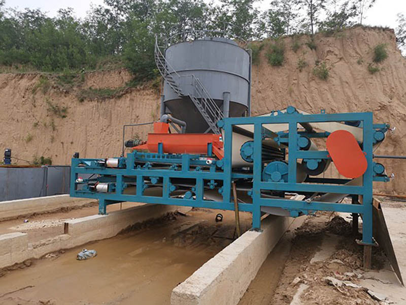 山東污泥壓濾機(jī) 山東污泥壓濾機(jī)