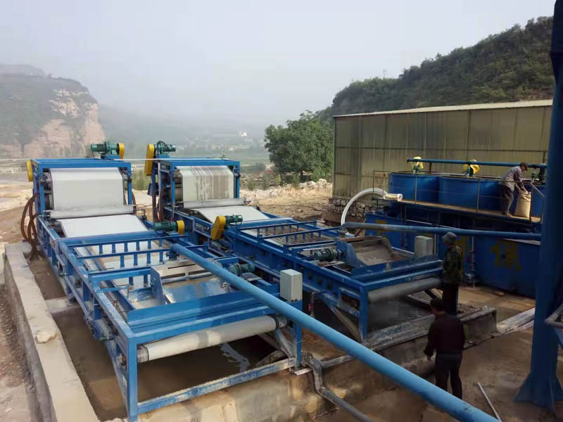 100噸污泥處理量帶式壓濾機